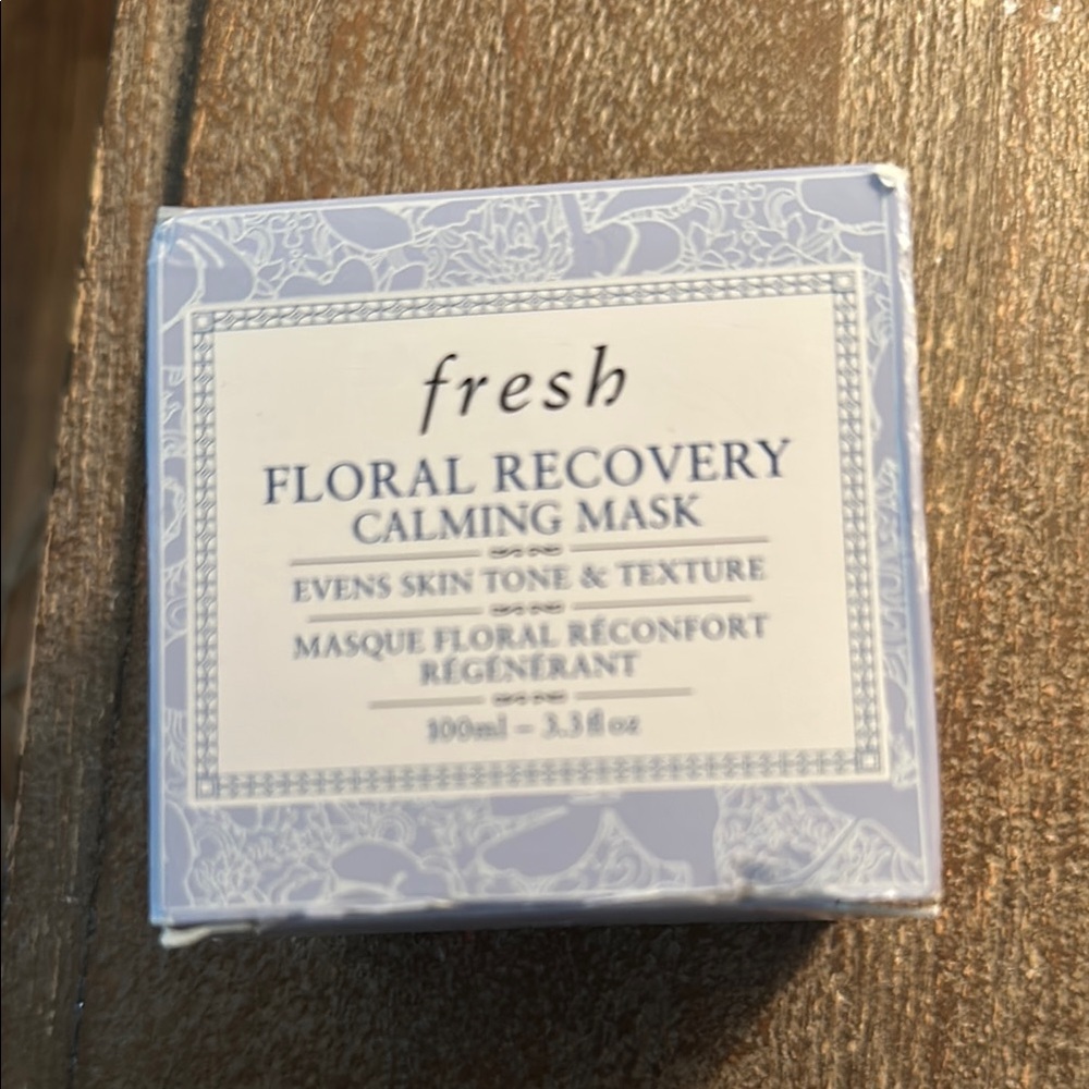 Fresh Floral Recovery Calming Mask - White and Blue